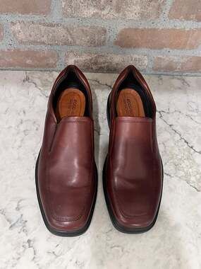 ECCO Helsinki 2 Men's Apron Toe Leather Slip-On Dress Shoes size 42